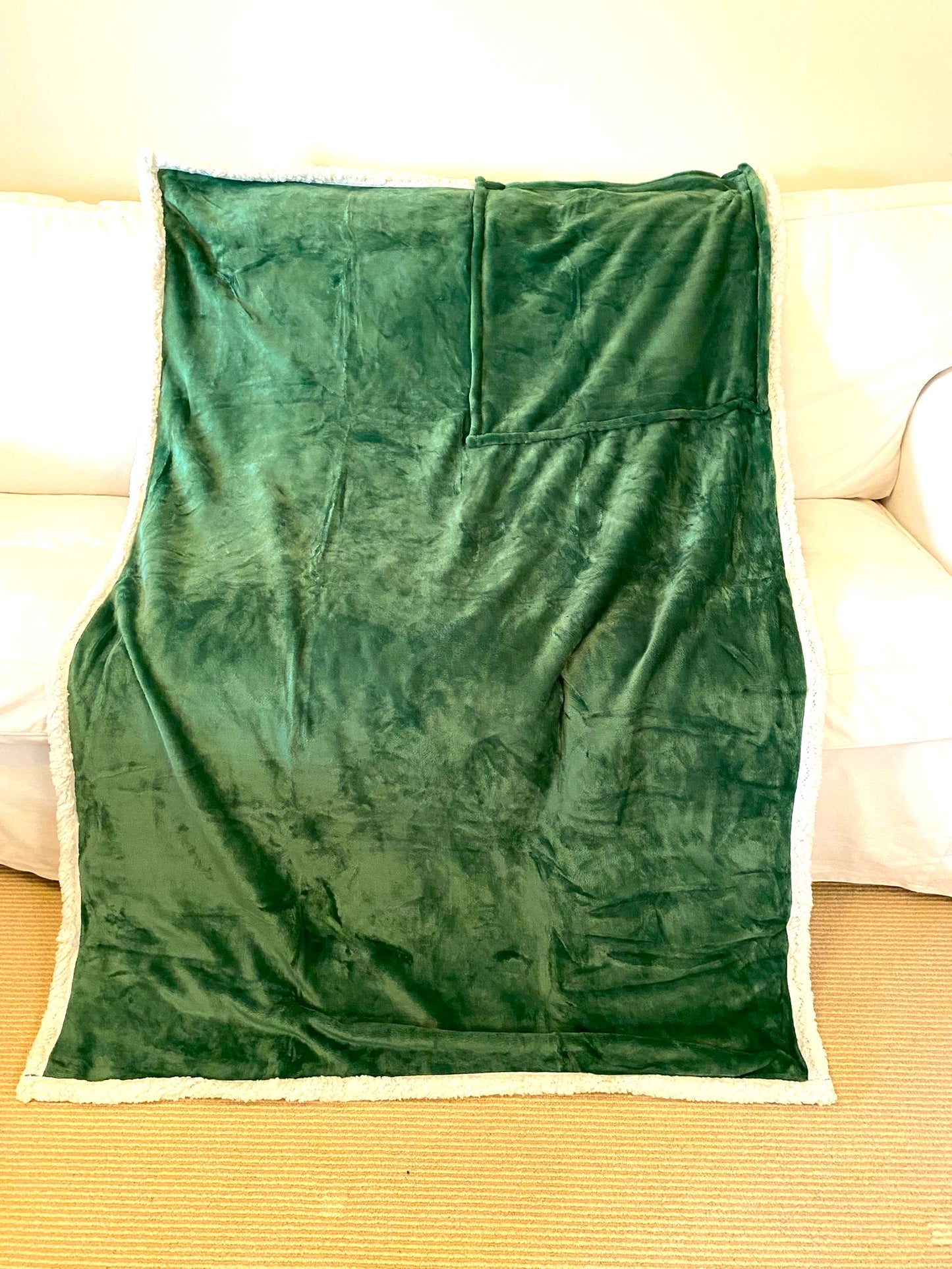 Bottle Green Cushy Rug